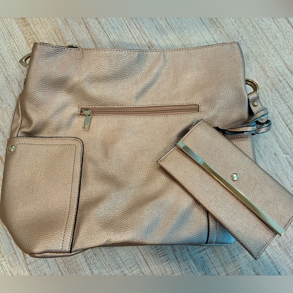 Rose Gold Handbag and Wallett - Picture 2 of 5